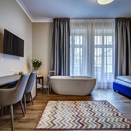 Joyinn Aparthotel ヴロツワフ エクステリア 写真