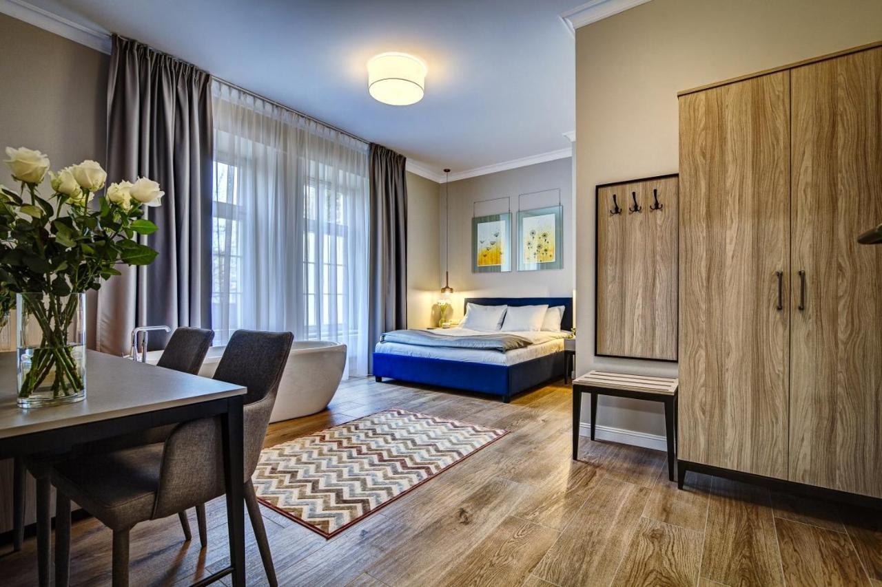 Joyinn Aparthotel ヴロツワフ エクステリア 写真