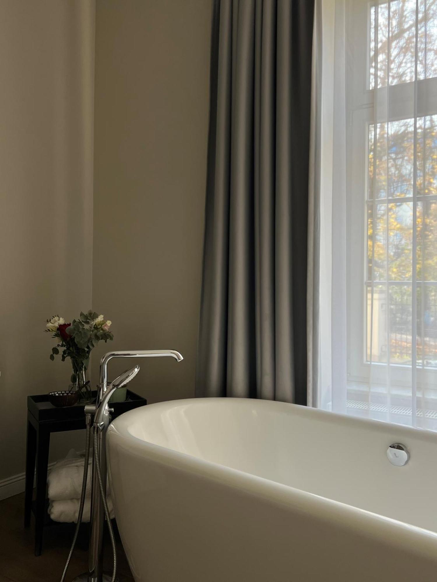 Joyinn Aparthotel ヴロツワフ エクステリア 写真