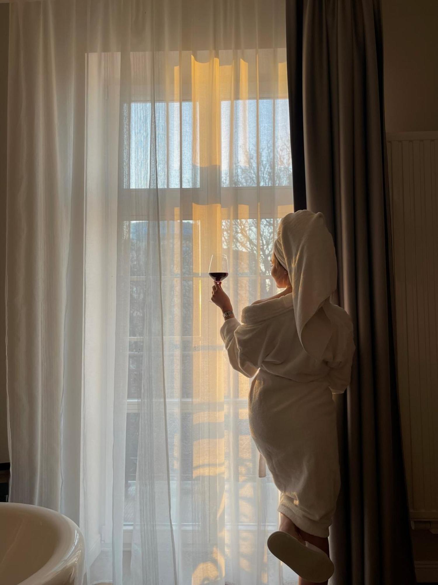 Joyinn Aparthotel ヴロツワフ エクステリア 写真